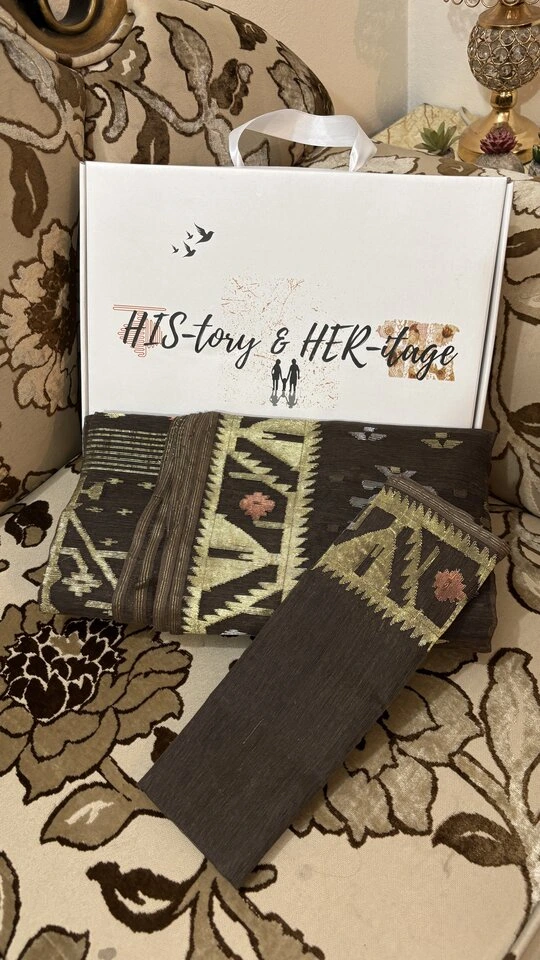 This is a picture of Dhakai Jamdani Saree. There are designs woven in this saree known as 'Motifs'.